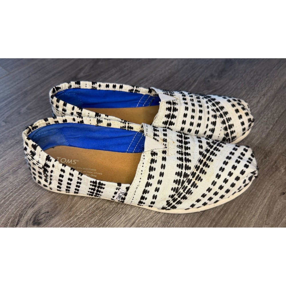 TOMS Alpargata Slip On Shoes Size 9 White Black Pattern Boho Casual Comfort
